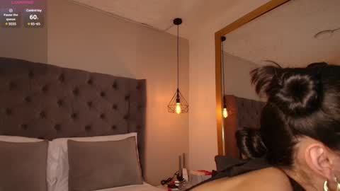 Snapshot of angelinarosss_ chatting on January 9, 10:31 pm   online show from January 9, 10:31 pm