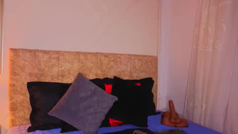 angelinarouse_ online show from March 18, 3:20 am