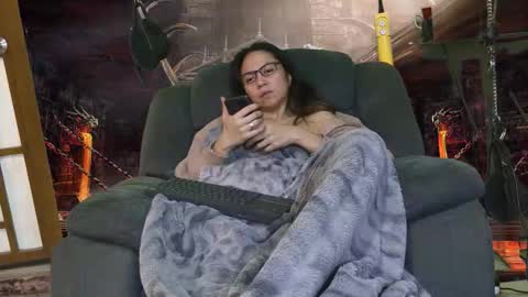 Angel online show from February 4, 12:11 pm