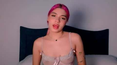 Angelinhaa  online show from November 24, 6:18 pm