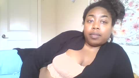 Snapshot of angeliquebelcaliz chatting on September 24, 5:38 pm angeliquebelcaliz online show from September 24, 5:38 pm