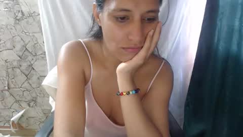 angela online show from October 29, 11:56 am