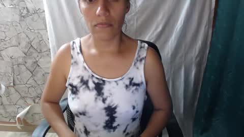 angela online show from November 24, 2:00 am