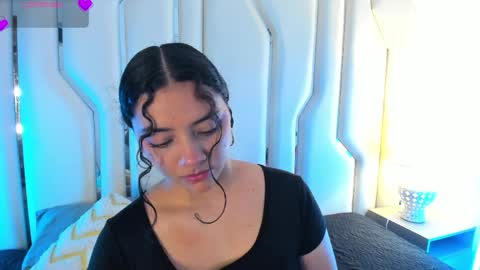 Snapshot of angelitafrodita chatting on May 17, 9:17 am A F R O D I T A online show from May 17, 9:17 am