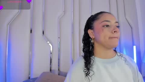 Snapshot of angelitafrodita chatting on June 16, 9:34 am A F R O D I T A online show from June 16, 9:34 am