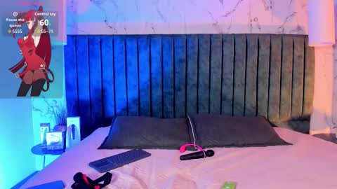 Snapshot of angell__dustt chatting on September 13, 4:23 am Angell Dust online show from September 13, 4:23 am
