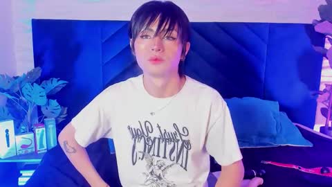 Snapshot of angell__dustt chatting on October 19, 3:51 am Angell Dust online show from October 19, 3:51 am