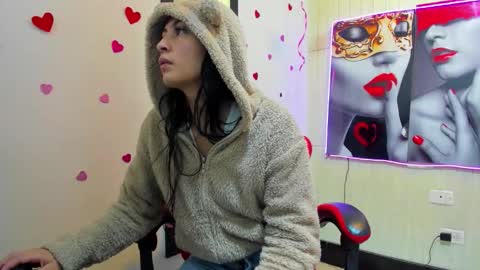 Angell cooper8 online show from March 20, 12:10 pm