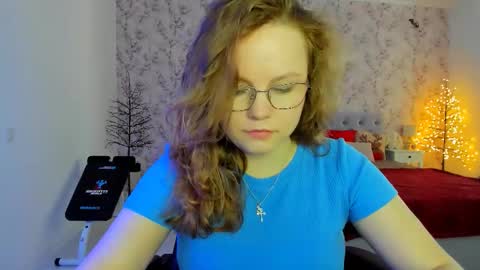 angellarud online show from March 1, 11:23 am