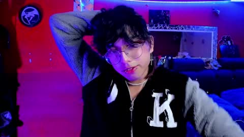 Snapshot of angellonfire chatting on December 31, 3:55 am Angel online show from December 31, 3:55 am