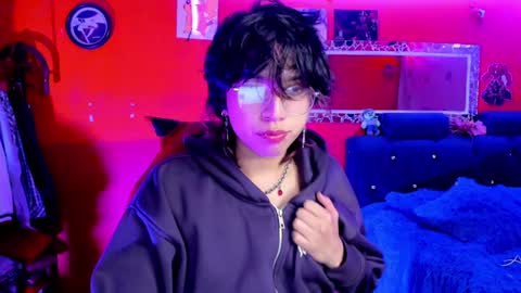 Snapshot of angellonfire chatting on January 13, 3:23 am Angel online show from January 13, 3:23 am