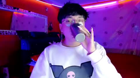 Snapshot of angellonfire chatting on September 16, 1:50 am Angel online show from September 16, 1:50 am