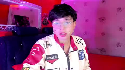 Snapshot of angellonfire chatting on October 5, 11:02 pm Angel online show from October 5, 11:02 pm