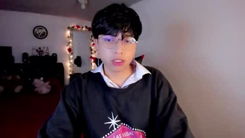 Angel  online show from February 3, 1:04 am