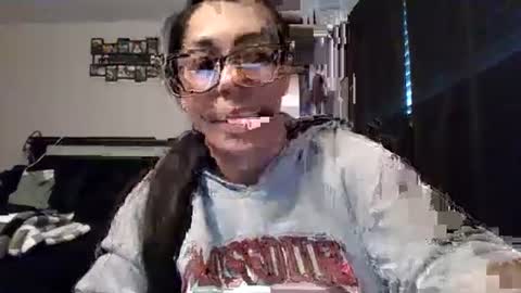 Angel Marie online show from March 7, 5:21 pm