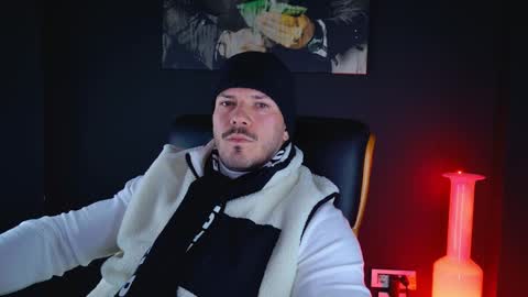 BlackWolf online show from December 9, 9:17 am