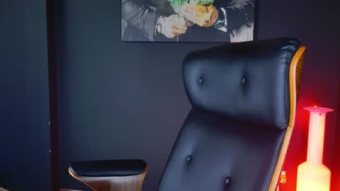 BlackWolf online show from December 23, 12:30 pm