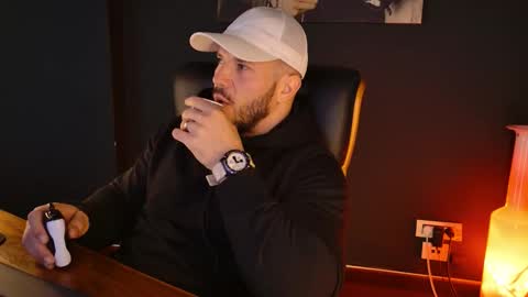 BlackWolf online show from December 5, 12:25 pm