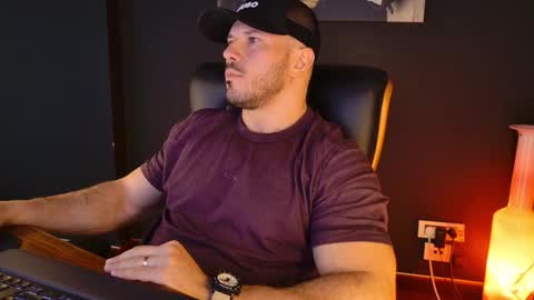 BlackWolf online show from December 15, 11:47 am