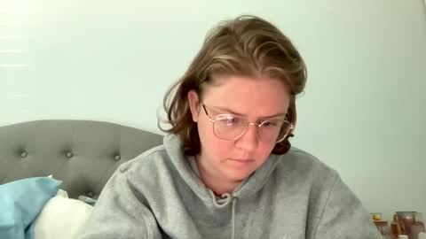 Angel of Light online show from February 18, 5:31 pm