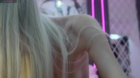 I Love To Squirt online show from April 8, 7:58 pm