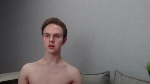 Angel online show from February 5, 9:29 pm