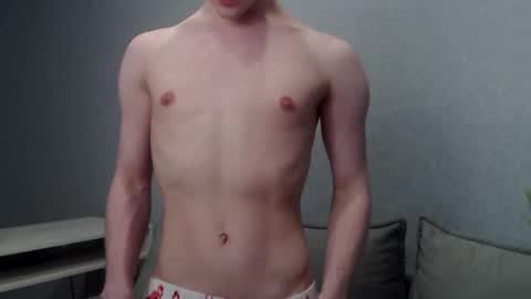 Angel online show from February 10, 6:35 pm