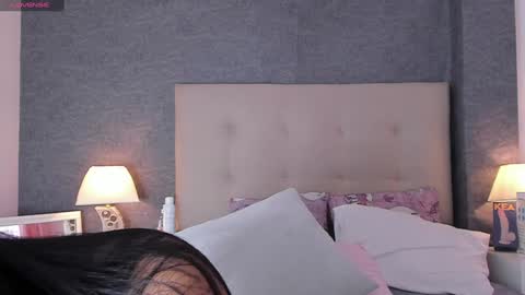 Snapshot of angels_one chatting on December 26, 12:59 pm Angela online show from December 26, 12:59 pm