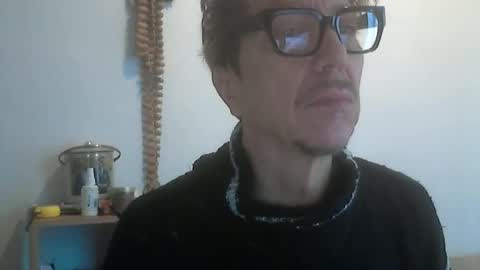 Snapshot of angelsound777 chatting on February 16, 10:00 am angelsound777 online show from February 16, 10:00 am