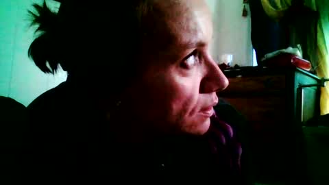 angelvanderpool71 online show from February 22, 6:39 pm