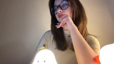 Lisa online show from September 14, 3:33 pm