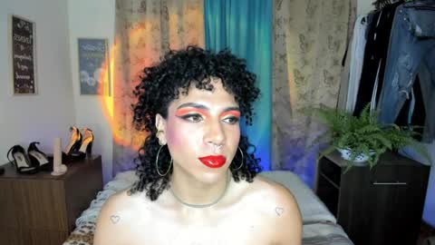 angelwhitte online show from March 31, 1:51 am