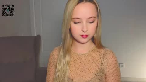  Im Chloe  i do FLASH BOOBS for new fan club online show from March 26, 10:48 pm