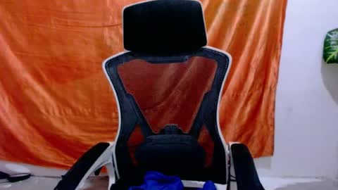 angelyn_slim online show from July 3, 6:42 am