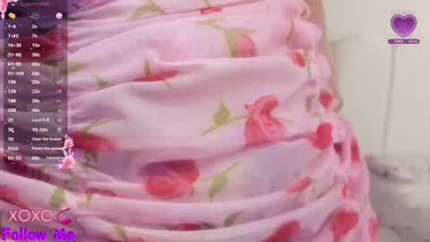 Anggi  online show from December 16, 11:04 am