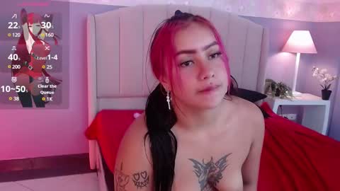 Snapshot of angie99_gh chatting on February 1, 7:57 am Angie online show from February 1, 7:57 am