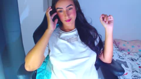 IG angie dreamgirl01 online show from December 9, 10:30 pm