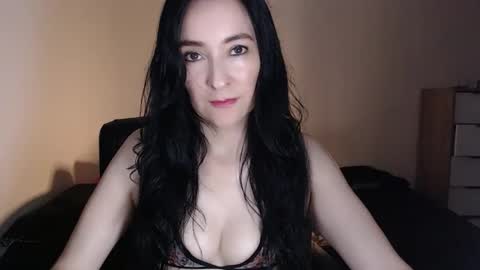 VALENTINA online show from October 26, 1:55 am