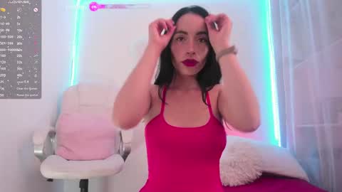 Snapshot of angiiebylpz chatting on December 24, 7:55 pm violeth lopez online show from December 24, 7:55 pm