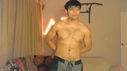 Snapshot of angrydeimos chatting on December 15, 5:02 am Deimos online show from December 15, 5:02 am