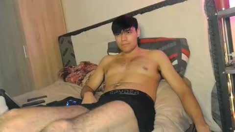 Snapshot of angrydeimos chatting on March 6, 4:41 am Deimos online show from March 6, 4:41 am