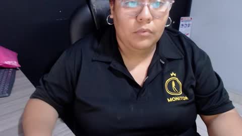 angy online show from December 22, 11:57 pm