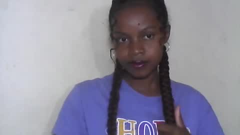 Snapshot of anicha_69 chatting on July 15, 10:53 am anicha_69 online show from July 15, 10:53 am