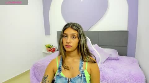 anni online show from December 16, 2:27 am