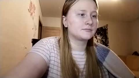 Anika online show from October 24, 4:03 pm