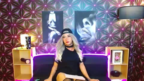 Anika online show from February 2, 3:17 pm