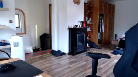 animal_michael online show from March 10, 3:06 pm