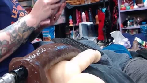 Snapshot of animergamergirl chatting on February 22, 1:22 am Twitter at animegamergrl. No vids for sale on Chaturbate. online show from February 22, 1:22 am