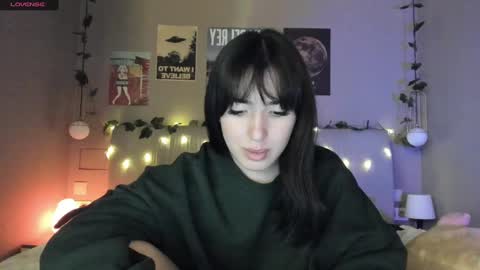 Snapshot of anisa_sweet chatting on December 15, 5:20 pm Anisa Moan from LovenseWet from Tip MenuOpen for Private online show from December 15, 5:20 pm