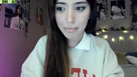 Snapshot of anisa_sweet chatting on September 27, 5:34 am Anisa Moan from LovenseWet from Tip MenuOpen for Private online show from September 27, 5:34 am